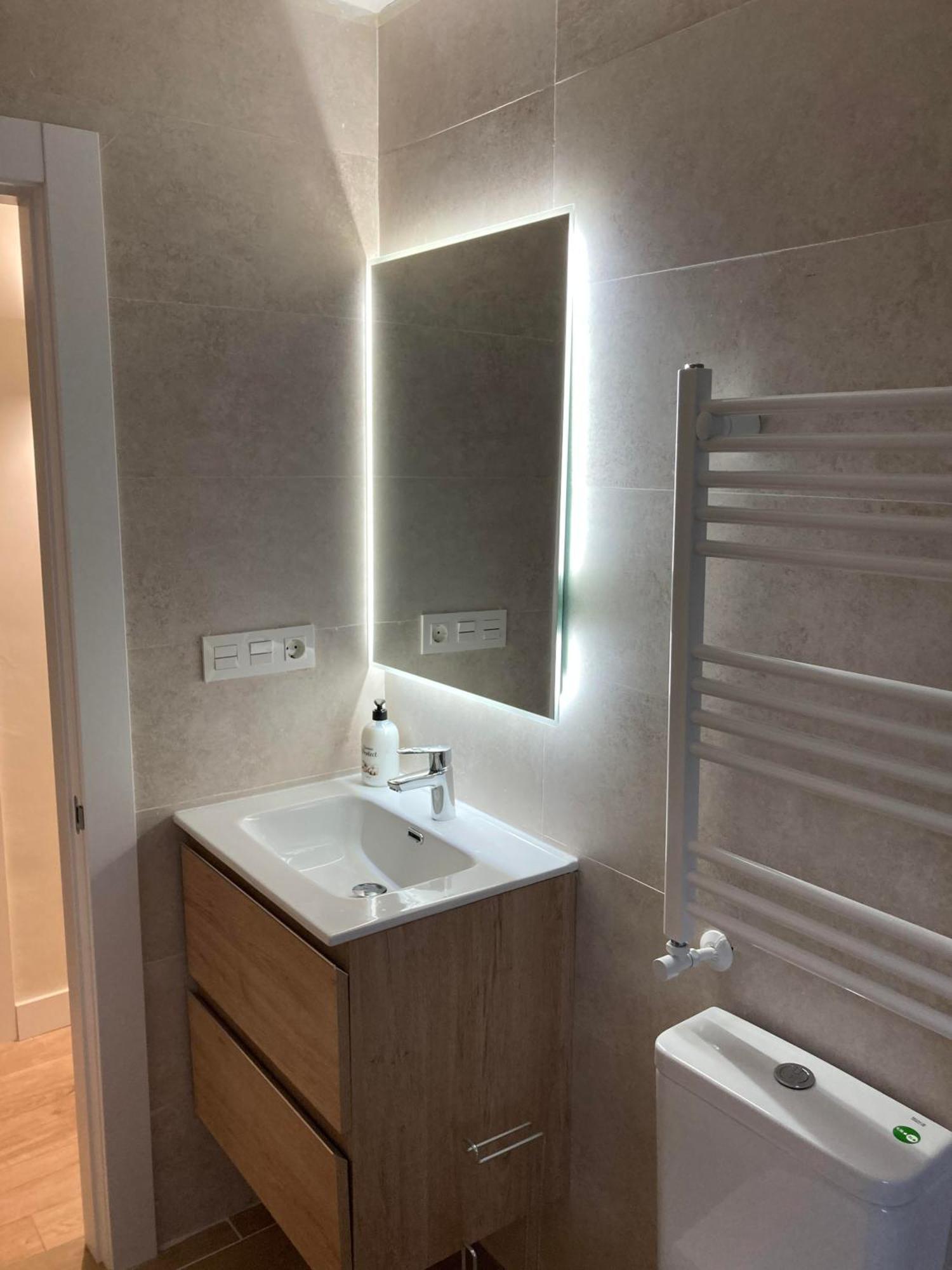 La Ventana De Foncalada Exterior Tranquilo Pleno Centro Parking Gratis Wifi Daire Oviedo Dış mekan fotoğraf